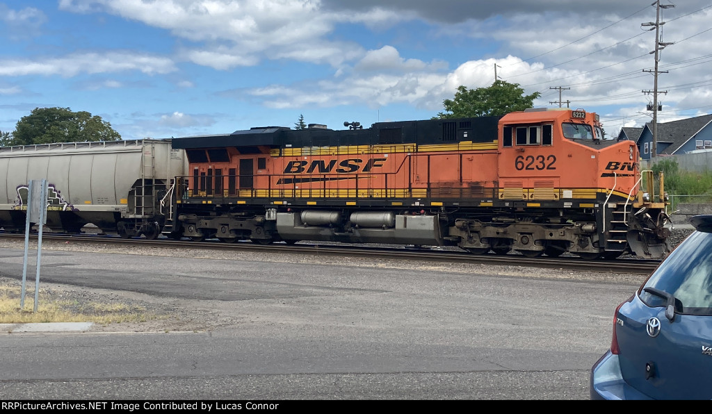 BNSF 6232